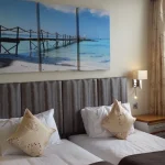 Dolphin Hotel - Twin Room
